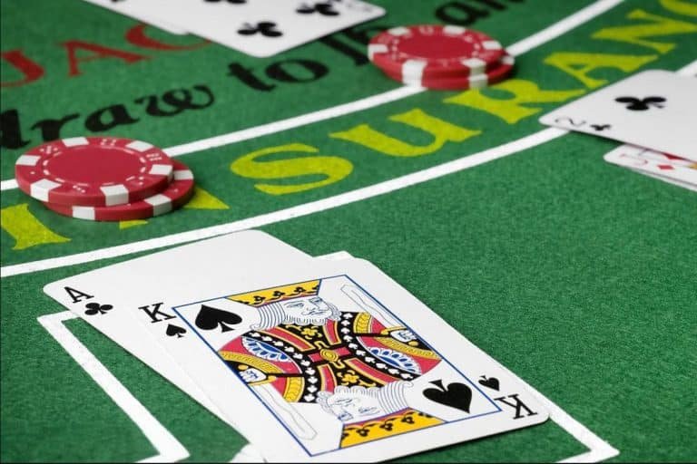 Layar pemilihan angka Kepala Number dengan tampilan peluang dan ringkasan taruhan
